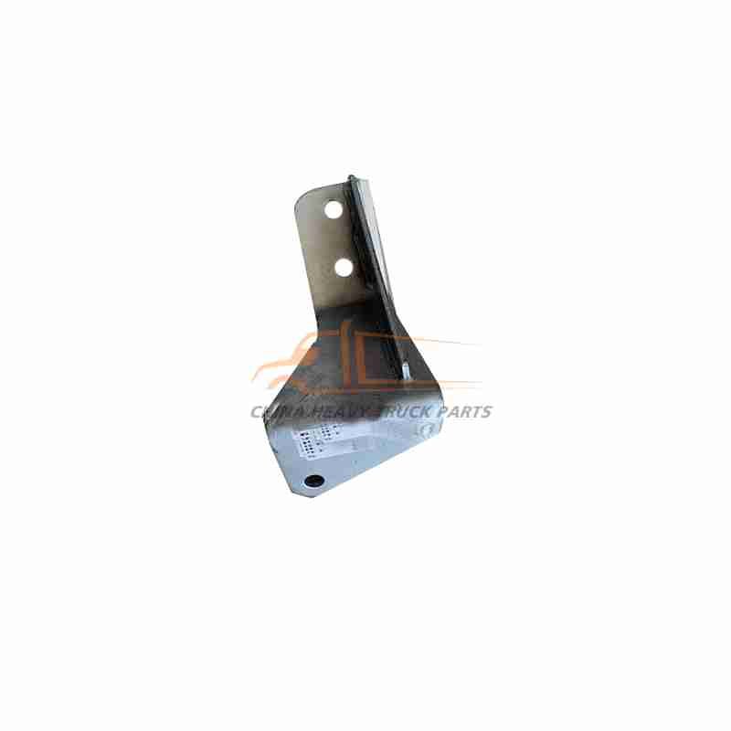 712W15502-0068 Exhaust Pipe Bracket