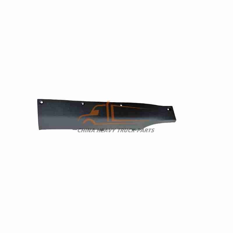 Right Side Middle Guard Panel Assembly (Wide Body) 812W61950-0302
